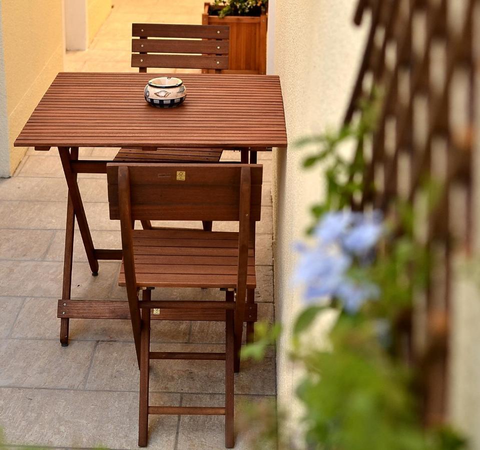 Mistral Appartements Port-Saint-Louis-du-Rhοne Εξωτερικό φωτογραφία