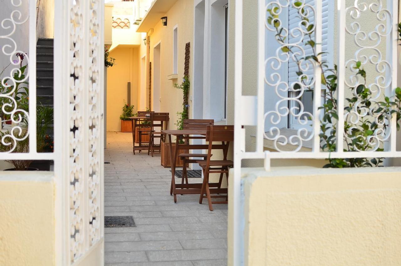 Mistral Appartements Port-Saint-Louis-du-Rhοne Εξωτερικό φωτογραφία