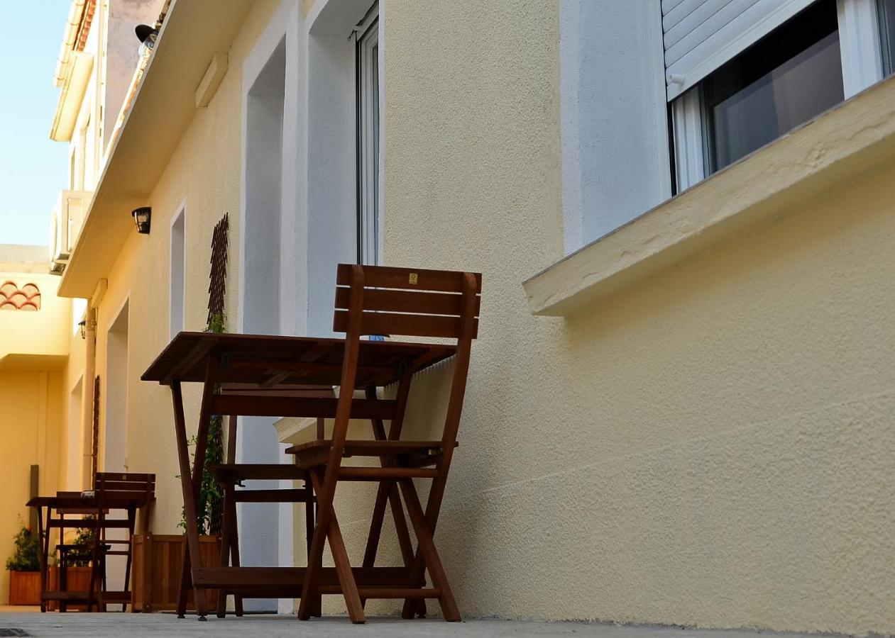 Mistral Appartements Port-Saint-Louis-du-Rhοne Εξωτερικό φωτογραφία