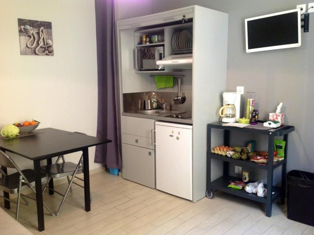 Mistral Appartements Port-Saint-Louis-du-Rhοne Εξωτερικό φωτογραφία