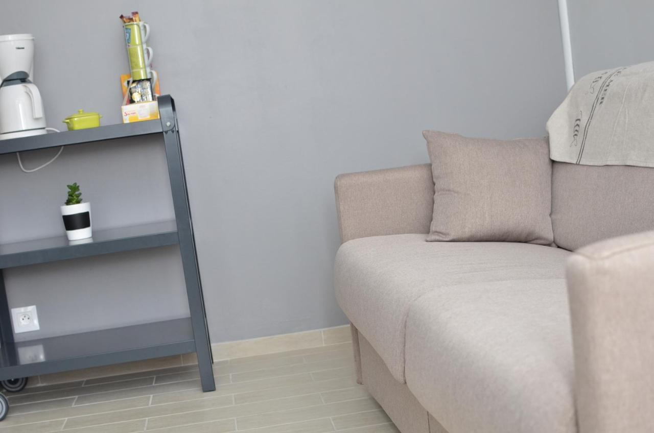 Mistral Appartements Port-Saint-Louis-du-Rhοne Εξωτερικό φωτογραφία