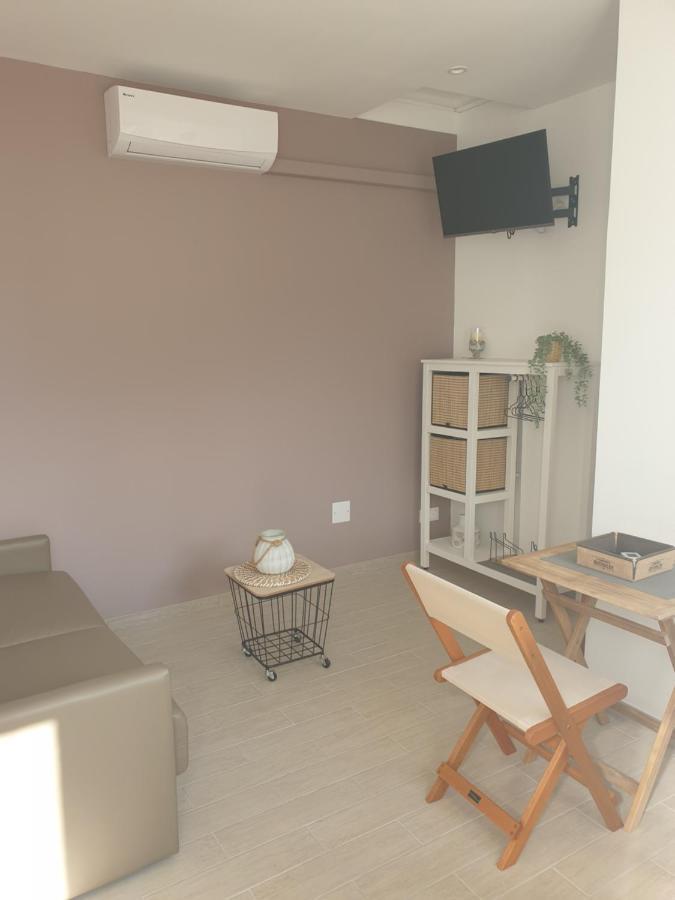 Mistral Appartements Port-Saint-Louis-du-Rhοne Εξωτερικό φωτογραφία